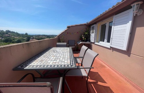 Boiro Apartment | Ático con magnifica terraza en Boiro