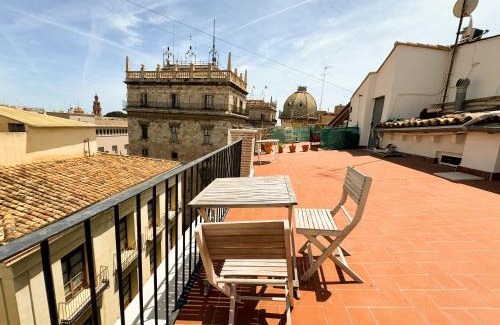 La Seu Apartment | Ático con Terraza cerca de la Plaza de la Virgen