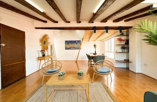 La Seu Apartment | Ático con Terraza cerca de la Plaza de la Virgen