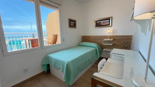 Denia Apartment | Ático frente al puerto de Denia By ElConserje