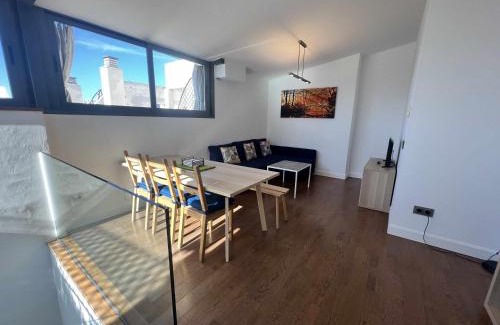 San Bernardo Apartment | Ático San Bernardo Terraza y Parking Incluido