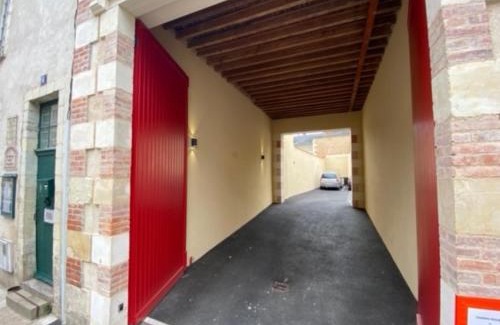 La Fleche Apartment | École 102