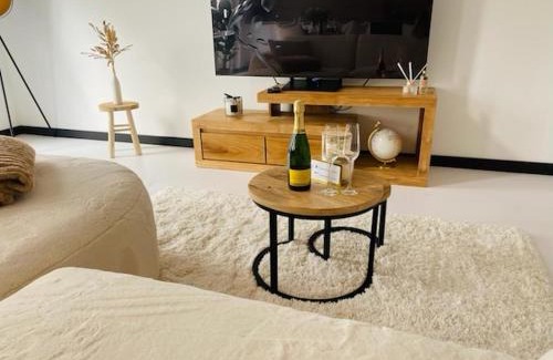 Marchin House | Ô Cinquante - Gite Wellness, Marchin