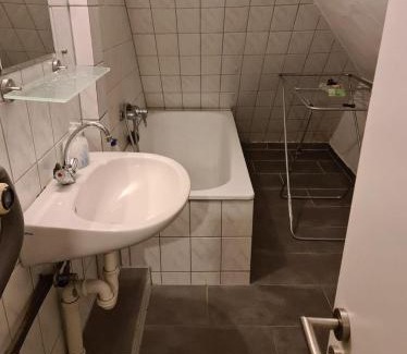 Simtshausen Apartment | Übernachtung in Dodenau ideal für Monteure und Geschäftsreisende