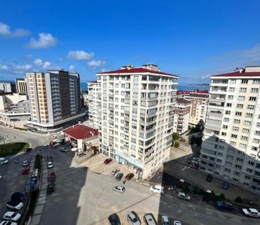 Yomra Apartment | Şehrinaz Apart Ev Super Lux