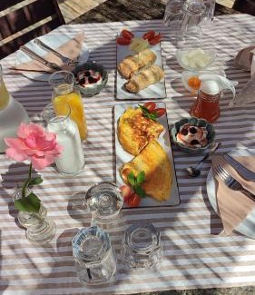 Argalasti Hotel | Αρχοντικό Ταξίμι (Μουντζουρίδη)