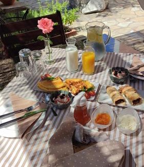 Argalasti Hotel | Αρχοντικό Ταξίμι (Μουντζουρίδη)