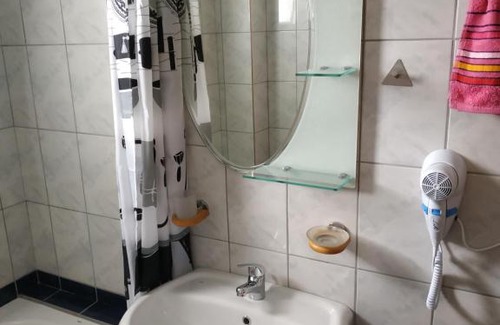 Dio-Olympos Apartment | ΔΙΑΜΕΡΙΣΜΑ ΣΤΟ ΛΙΤΟΧΩΡΟ ΜΕ ΕΚΠΛΗΚΤΙΚΗ ΘΕΑ