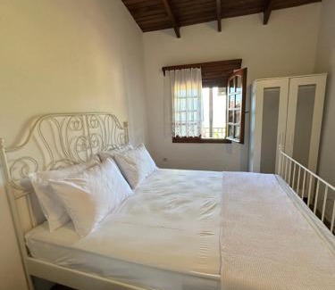 Polichrono Villa | Ελιά Studio in Ktima Gerostathi