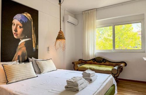 Amarousion Apartment | Σύγχρονο, Ευρύχωρο Vintage δίπλα στο Mall