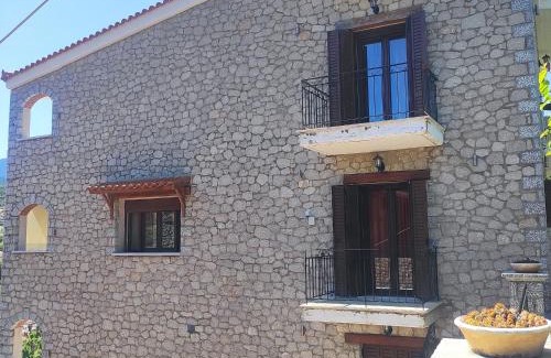 Kyriaki Apartment | Το Πέτρινο