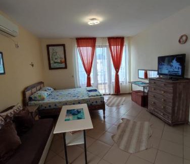 Sarafovo Apartment | Апартамент - студио в кв Сарафово с морски изглед