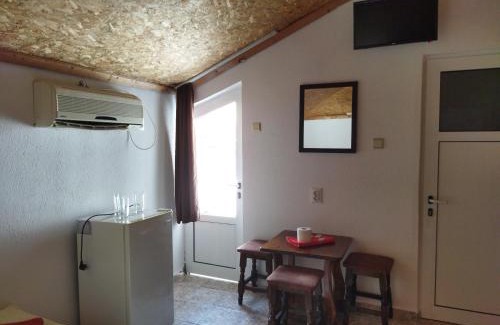 Kiten House | Къща за гости Давидови