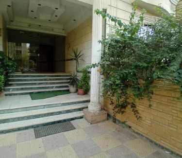 Al-Khalifa Apartment | سكن أسامه