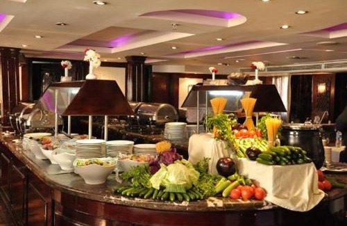 Cairo Boat Rental | مركب ريفر River Boat
