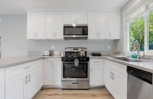 West Hills House | ৎ୭ The Pentland Retreat ৎ୭