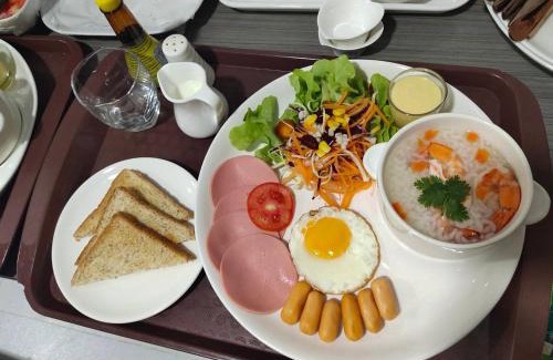 Phetchabun Hotel | โรงแรมบลอสซั่ม เพชรบูรณ์ Blossom Hotel