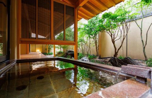Kaike Onsen Hotel | やど紫苑亭 Yado Shiontei