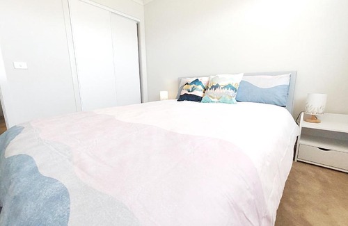 Williams Landing Villa | 公园别墅Waterfront Garden Retreat Family House 2mins to TownCentre Williams Landing Melbourne