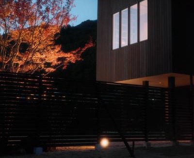 Oishi Villa | 富士山望むプライベートヴィラ 900平方メートルの敷地を貸切利用 憩 ikoi Fuji サウナ 4Kシアター