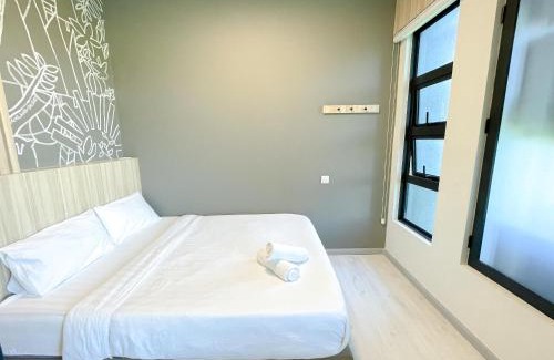 Downtown Kota Kinabalu Apartment | 市中心海景爆款 步行到码头夜市 Jesselton Quay高楼层公超赞自助入住 Top Seaview Pick in Town Walk to Jetty & Night Market High-Floor Condo Easy Self Check in