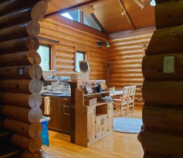 Katsuyama House | 恐竜博物館まで車10分バーベキュー機材無料貸出勝山ファミリーログハウス今日のおうち