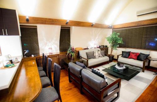 Tairagawa Apartment | 日本の家