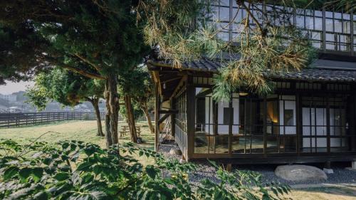 Onomichi Apartment | 旧雨今雨