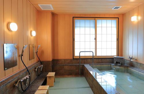 Iizaka Hotel | 松島屋 桃香