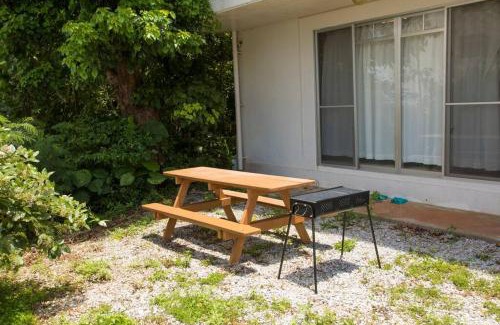 Motobu Villa | 沖縄といえばココ！美ら海水族館徒歩圏内！ビーチにBBQに星空観察 隠れ家的貸切一軒家