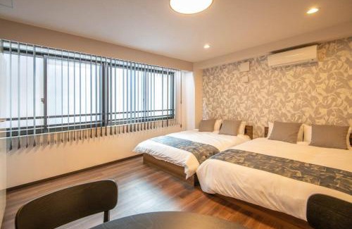 Asakusa Apartment | 浅草禅心居201室 浅草駅徒歩15分 2024年4月ニューオープン 43平米丸貸し切り ダブルベット2台と畳敷き布団2組 家庭式用品設備完備