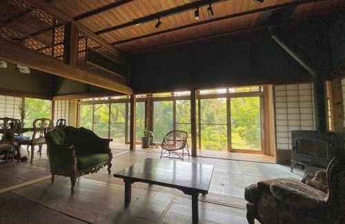 Isa House | 無為自然 -old Samurai residence-