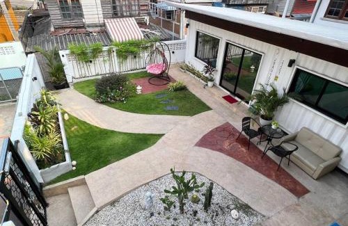 Bang Phlat House | 独立庭院 花园式的两卧两卫民宿 近mrt 2
