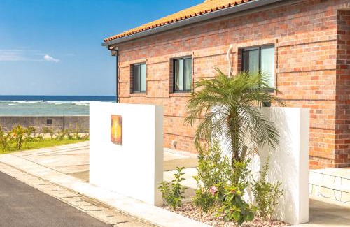 Taketomi-jima Taketomi-cho Villa | 石垣島一棟貸し 汐