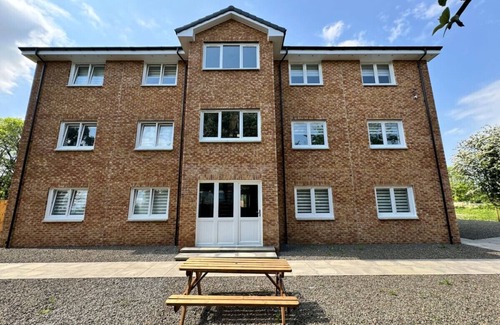 Bonhill Apartment | 0/2 Inchcruin Apartment - Macaulay Letting