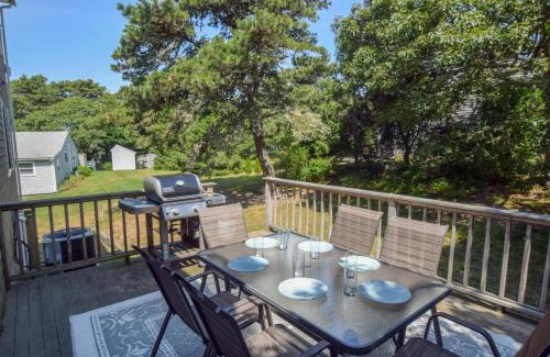 West Chatham House | 0 5 Mile Walk to Beach Dog Friendly