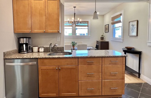Lake Como House | 0.8 Mile To Beach Modern 4-Bedroom Belmar House
