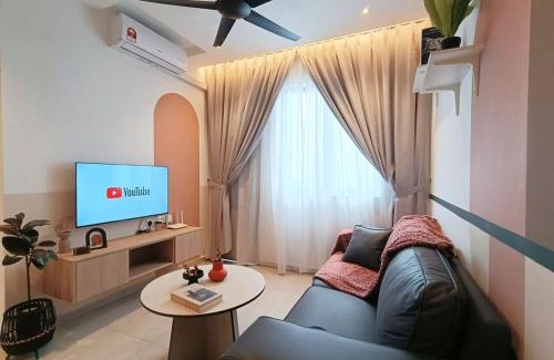 Sepang Apartment | 01-Airport-Sepang-KLIA-3Bedroom-XiamenUni-Mitsui-Wifi-Pool
