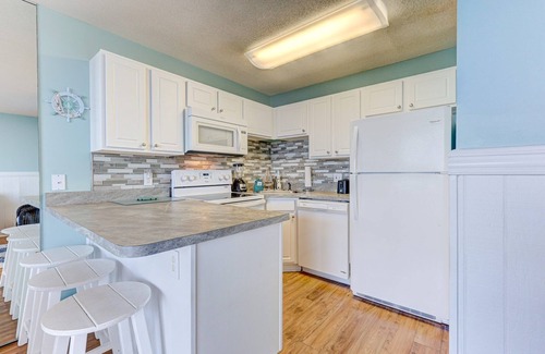 Wilmington Beach Condo | 0207 Dancing Tides 1 Bedroom Condo