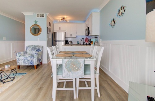 Wilmington Beach Condo | 0304 Bountiful Bliss by Atlantic Towers
