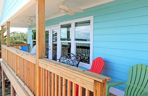 Royal Lagoons House | 040 Baywatch by ACP