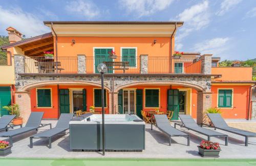 Casarza Ligure Apartment | 044b - Villetta Moderna 01-24D con VASCA IDROMASSAGGIO in giardino, solo 15 minuti dal Mare e Spiaggia - Posto Auto GRATUITO