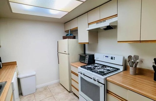 Pasadena Condo | 05 Spacious 2-bedroom, 2-bath Condo with WiFi, A/C and All Inclusive, Pasadena