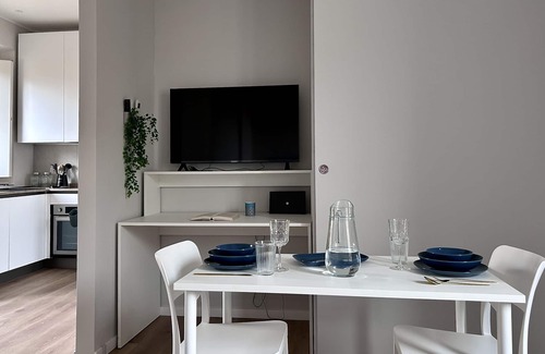 Pavia Apartment | 0603PV - Suite Orione