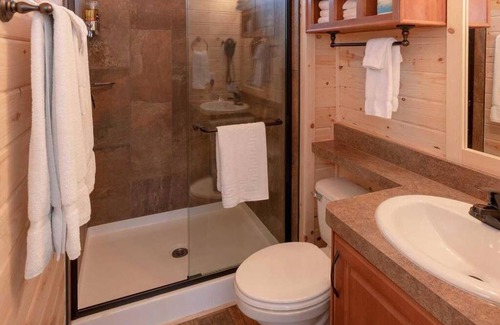 Valle Ski Chalet | 065 Star Gazing Tiny Home nr Grand Canyon South Rim Sleeps 8