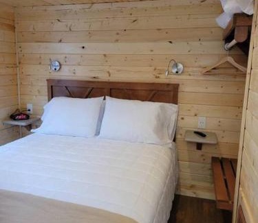 Valle Ski Chalet | 066 South Rim Grand Canyon Tiny Home Sleeps 8