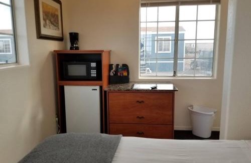 Valle House | 072B Affordable Retreat nr South Rim Sleeps 4- no kitchenette