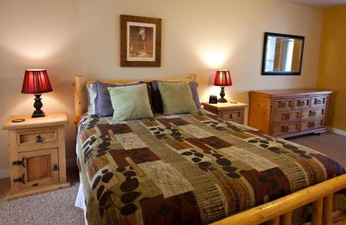 Hood River House | 09 Lodge