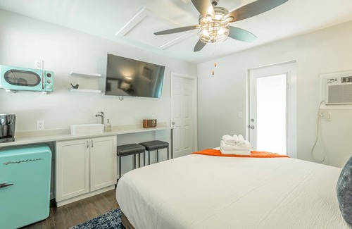 Chattanooga Cabin | 09: The Breuer Room - A PMI Scenic City Vacation Rental