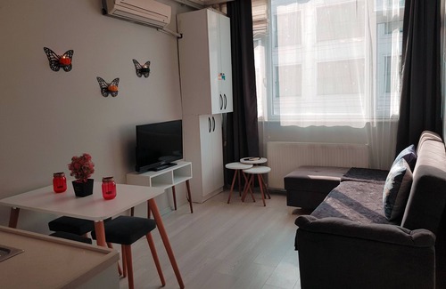 Tophane Apartment | 1+1 apartment in a central location